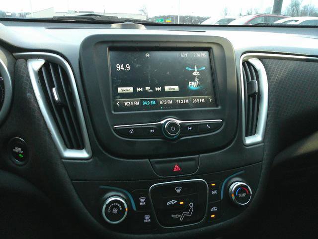 Used 2016 Chevrolet Malibu LS FWD image 10