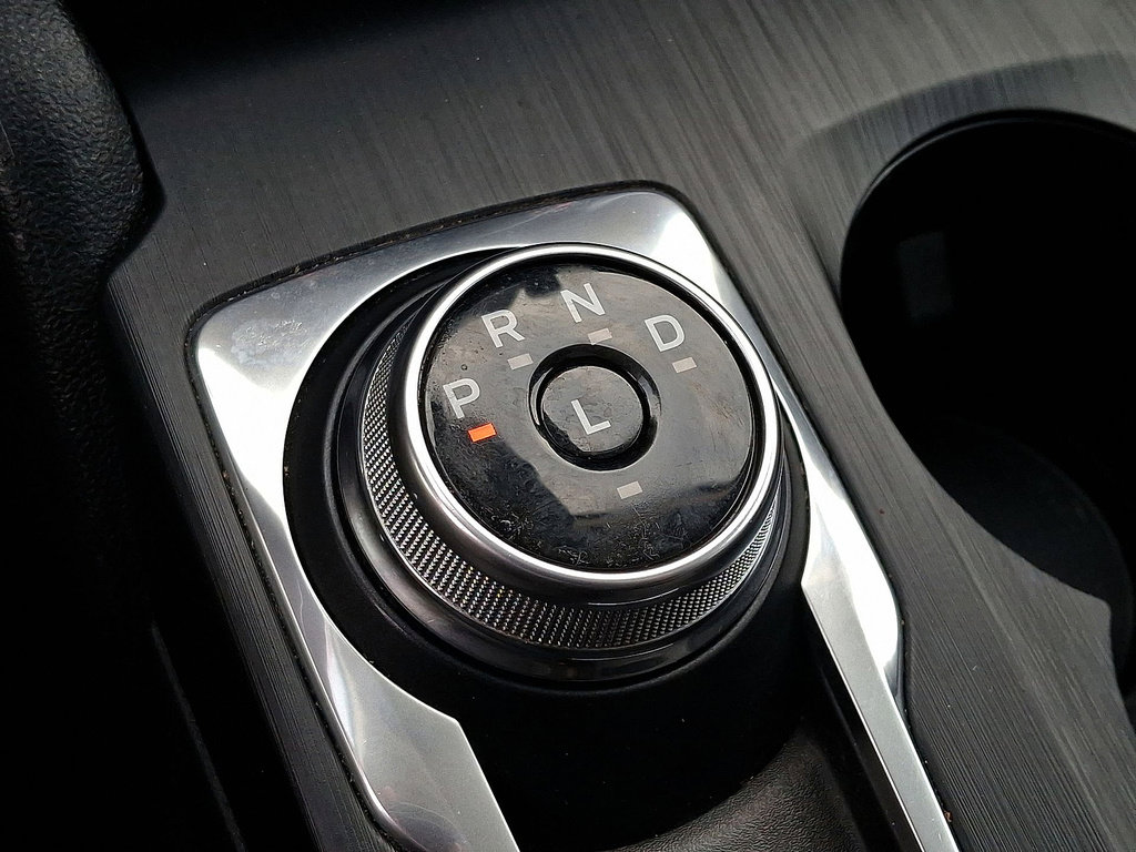 Certified 2022 Ford Escape SEL w/ SEL Stealth AWD Package image 12