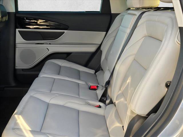 New 2026 Lincoln Nautilus Premier image 16