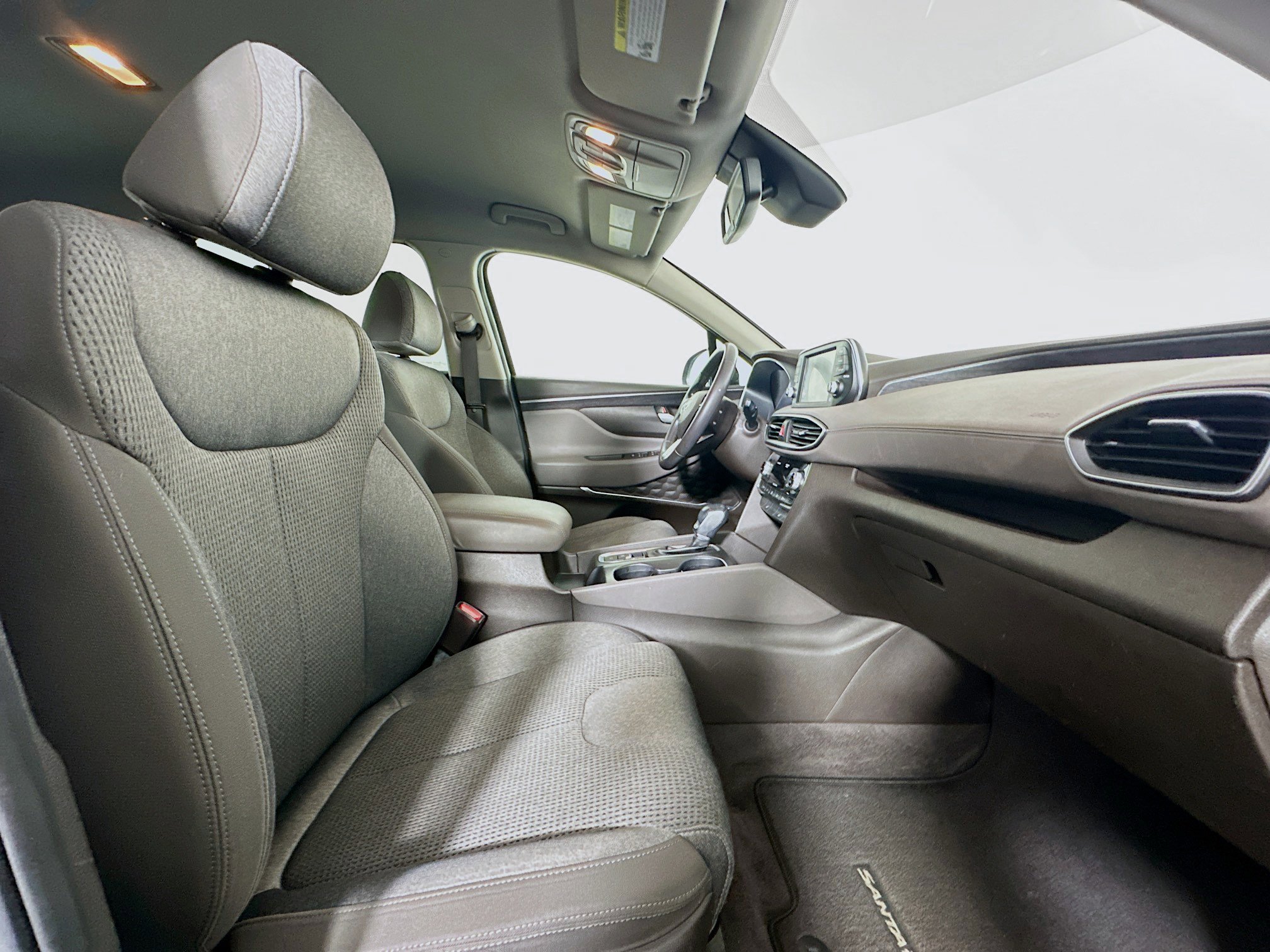 Used 2019 Hyundai Santa Fe SEL w/ Cargo Package FWD image 31
