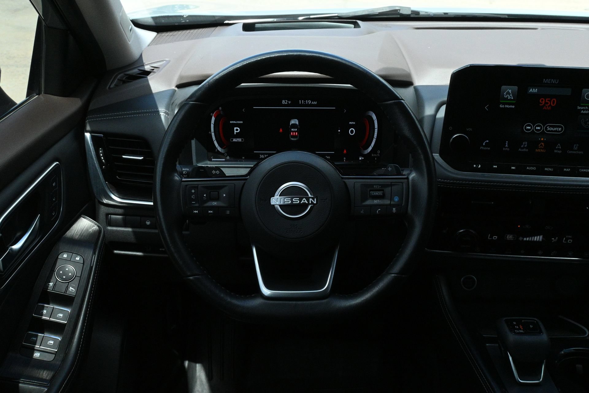 Used 2023 Nissan Rogue Platinum w/ Platinum Premium Package AWD/4WD image 11