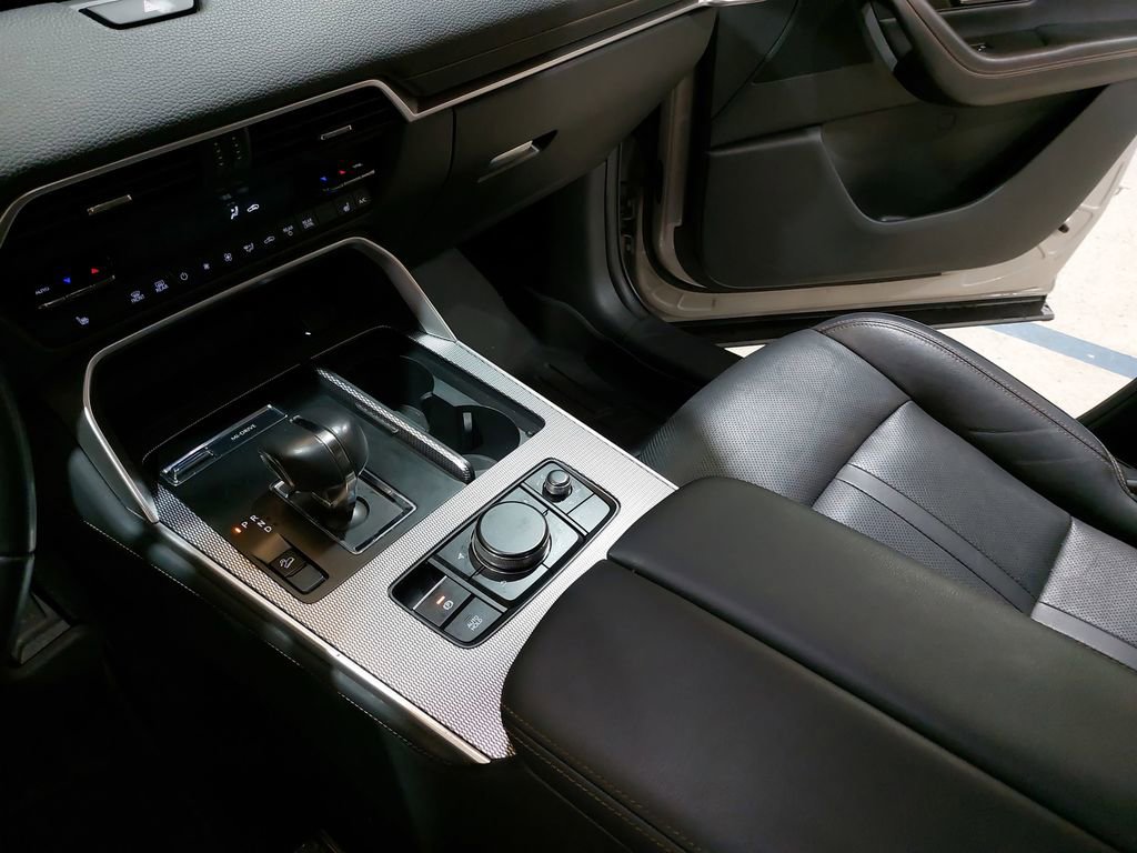 Used 2025 MAZDA CX-90 3.3 Turbo w/ Preferred Package image 26