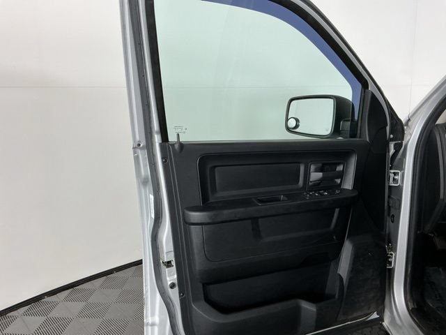 Used 2013 RAM 1500 Express AWD/4WD image 10