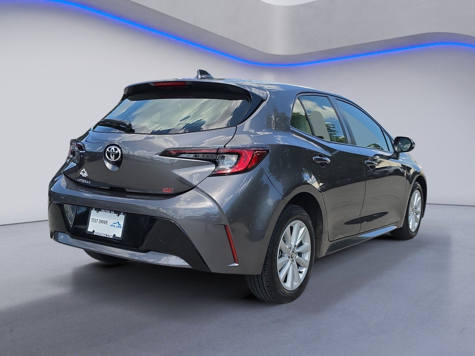 Used 2023 Toyota Corolla SE FWD image 6