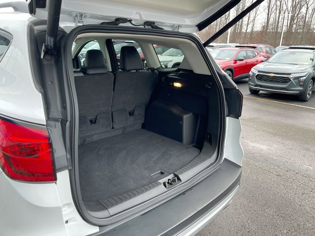 Used 2019 Ford Escape SEL image 24