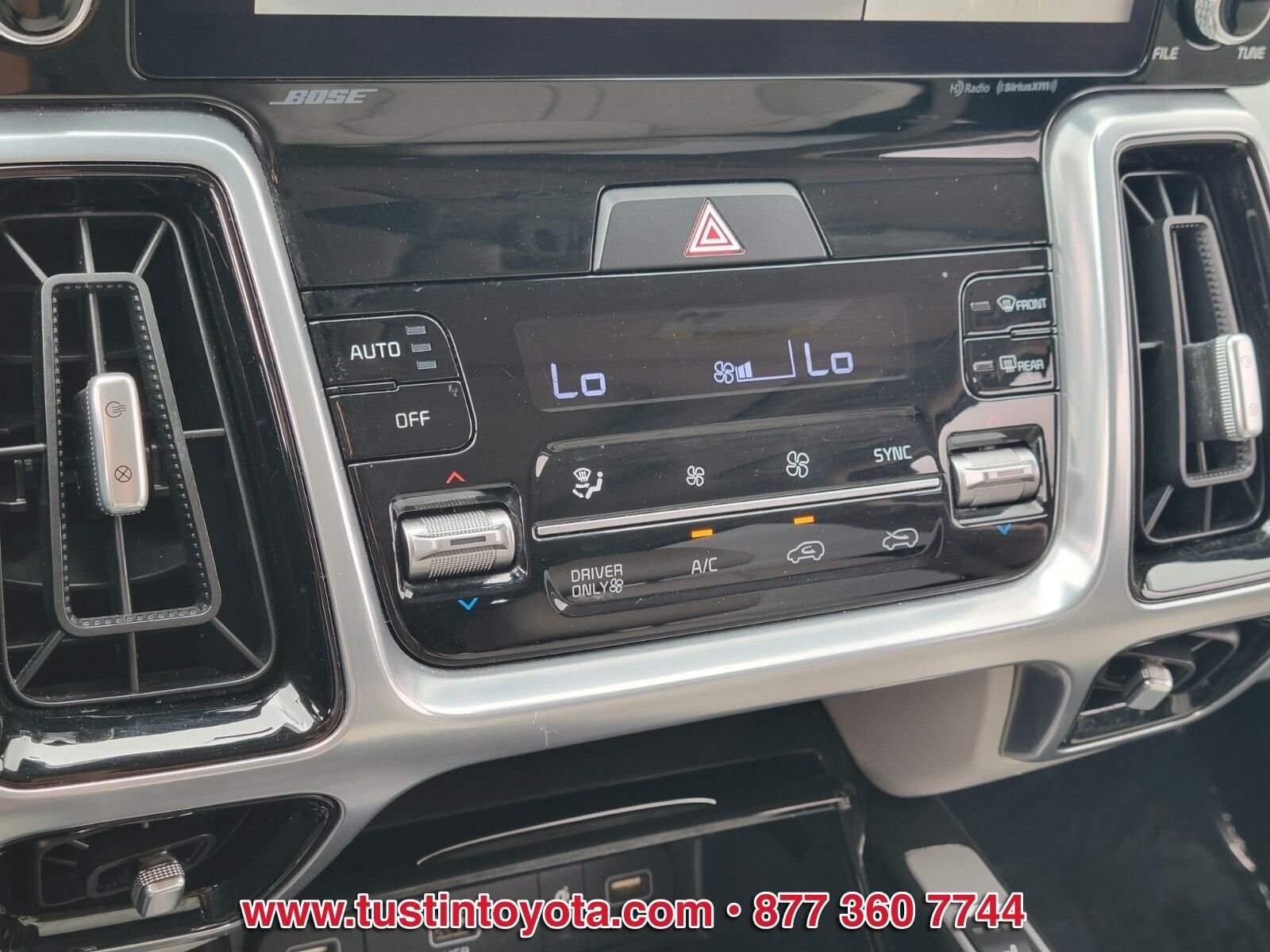 Used 2023 Kia Sorento SX Prestige w/ Panoramic Sunroof Package AWD/4WD image 25