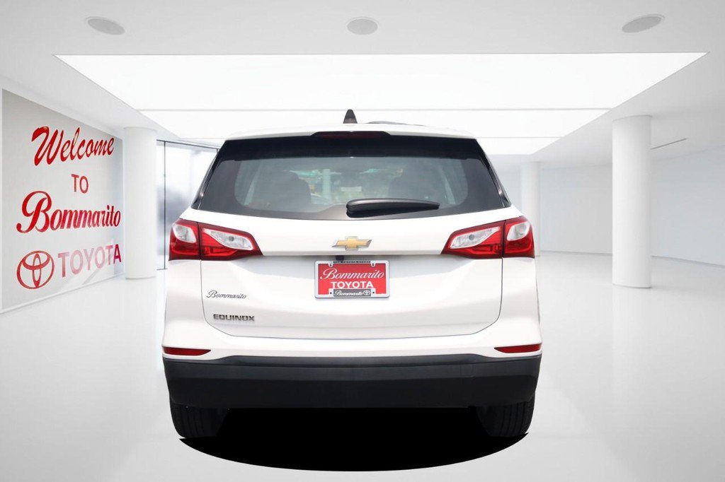 Used 2021 Chevrolet Equinox LS FWD image 6