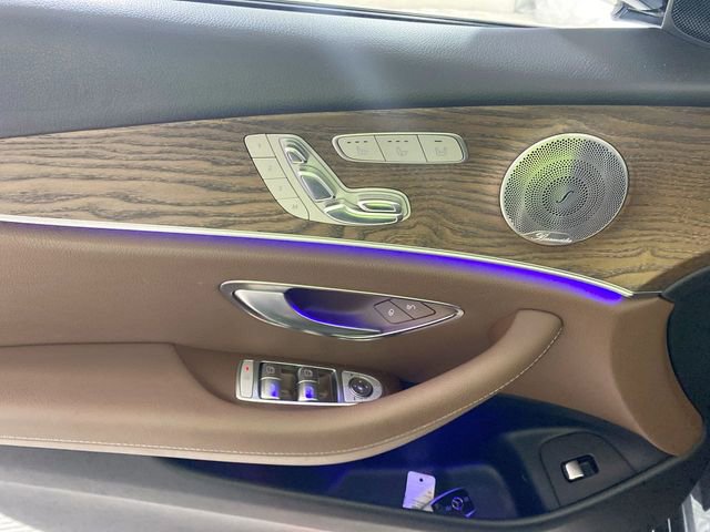 Used 2017 Mercedes-Benz E 400 4MATIC Wagon image 26