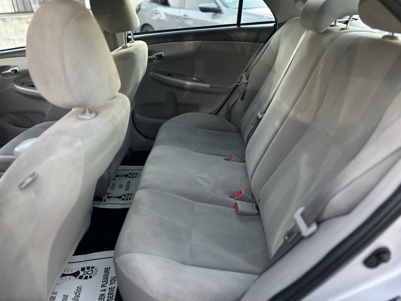 Used 2011 Toyota Corolla LE FWD image 17