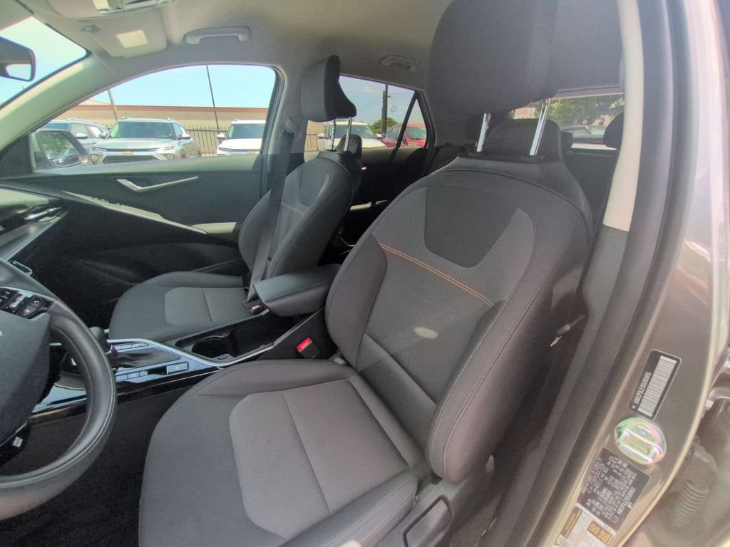 Used 2025 Kia Niro LX FWD image 23