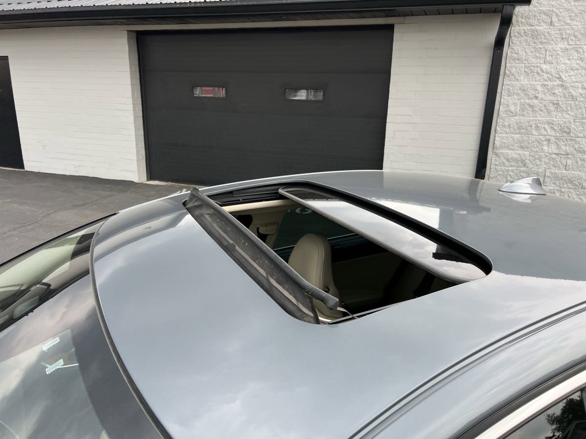 Used 2018 Volvo S60 T5 Inscription Platinum image 8