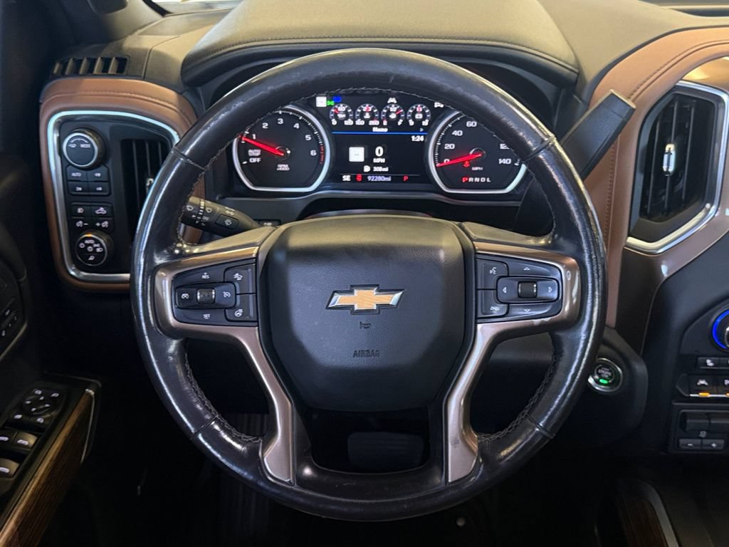 Used 2021 Chevrolet Silverado 1500 High Country w/ Technology Package AWD/4WD image 17