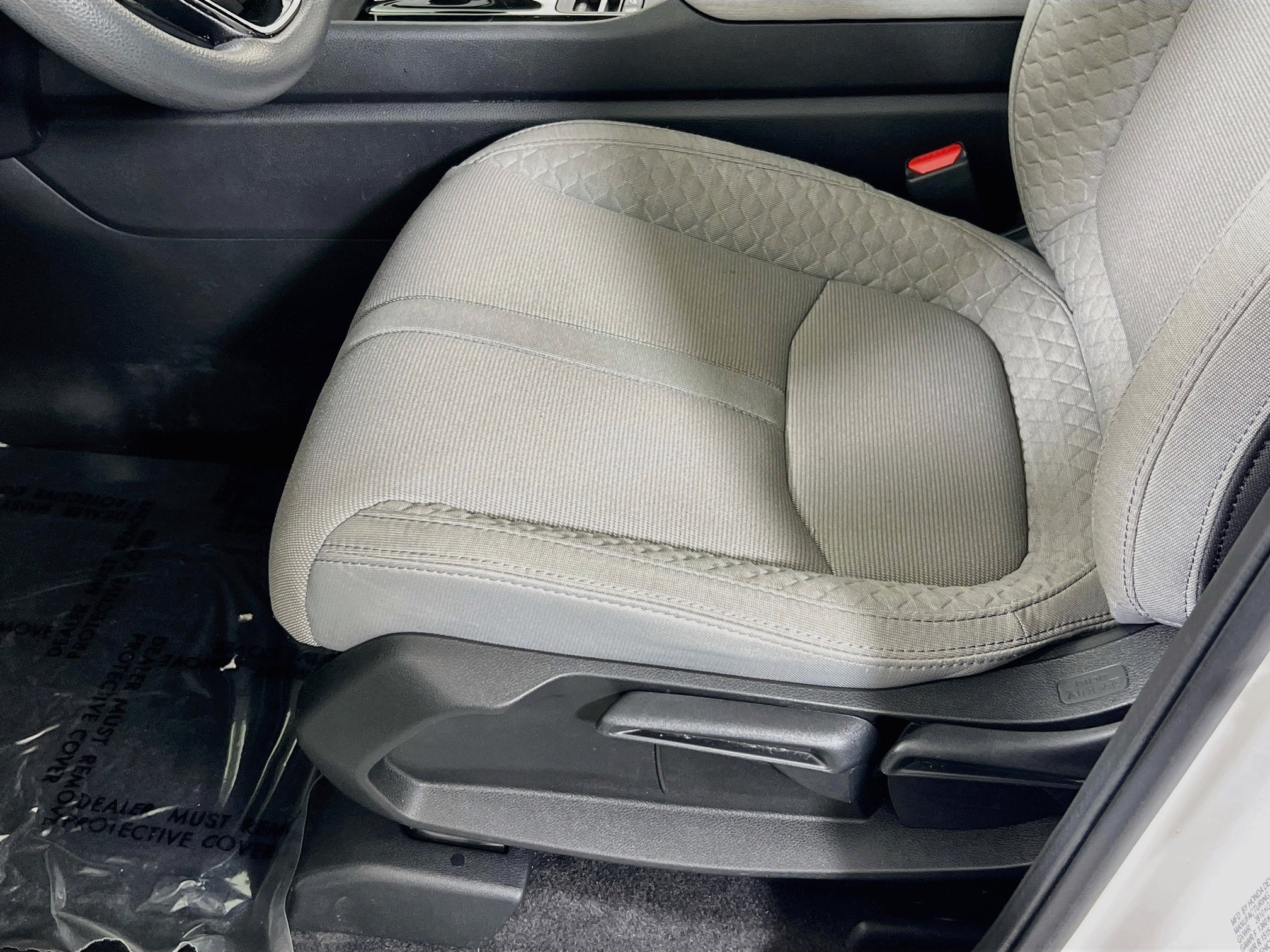 Used 2023 Honda Pilot LX image 18