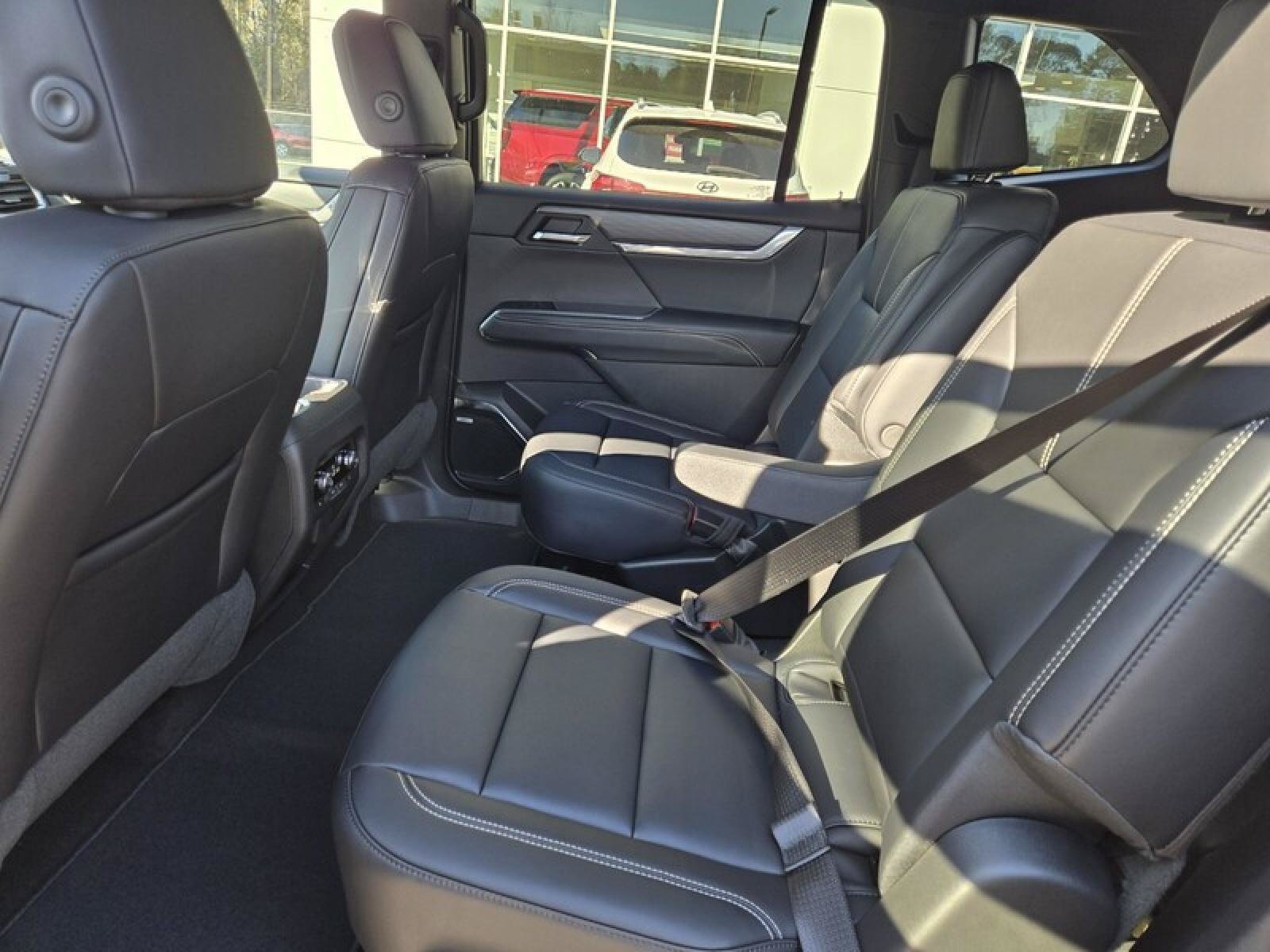 New 2026 GMC Acadia Elevation w/ Elevation Premium Package FWD image 26
