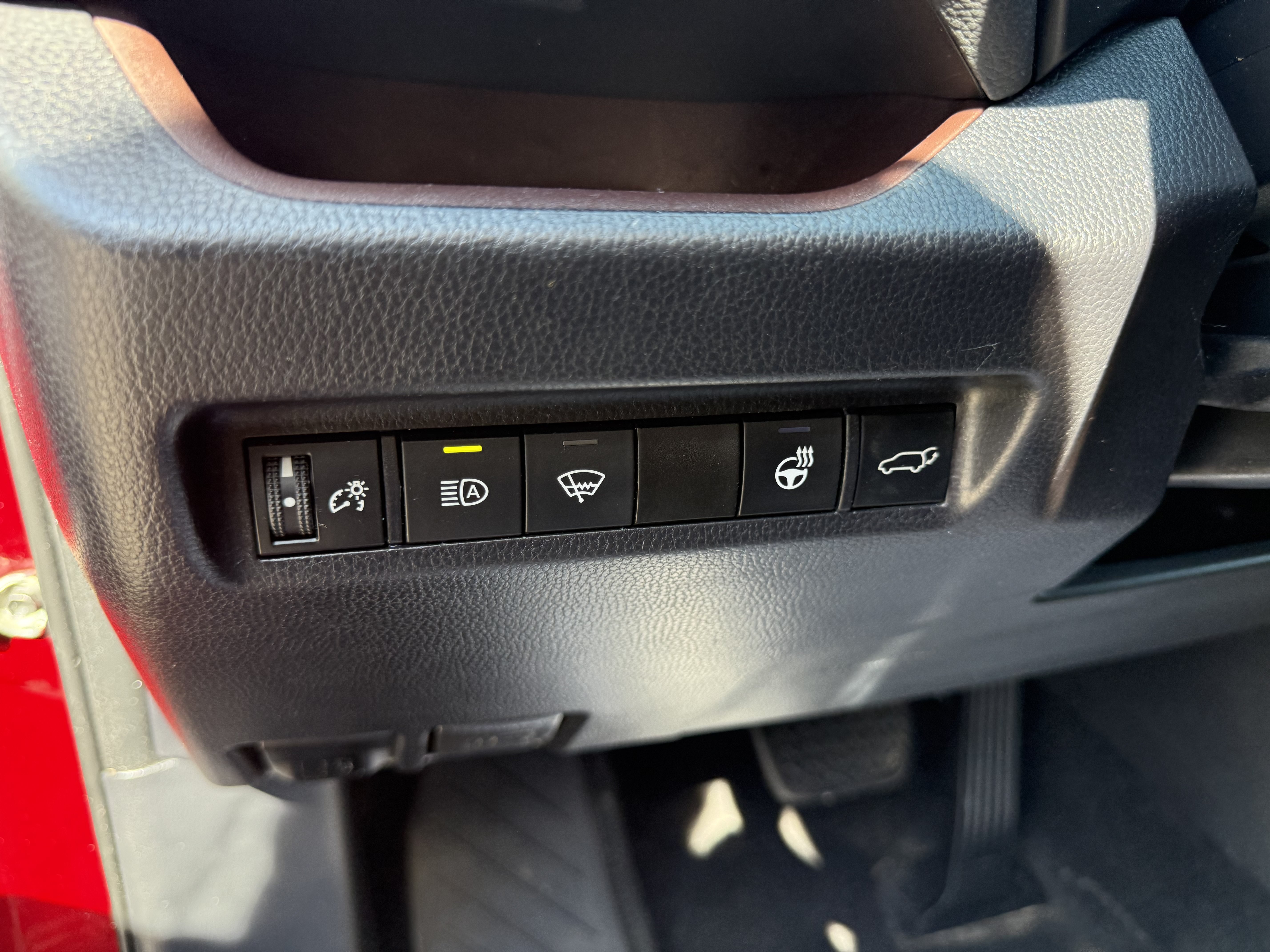 Used 2021 Toyota RAV4 Limited w/ Limited Grade Weather Package AWD/4WD image 19