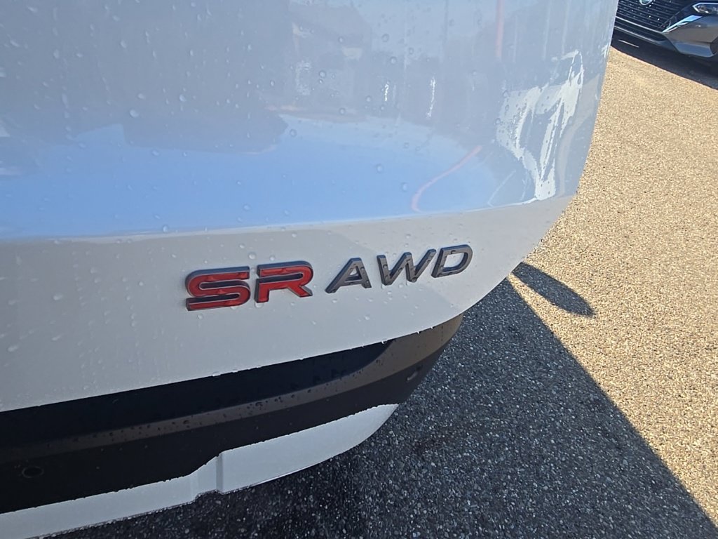 New 2026 Nissan Kicks SR w/ SR Premium Package AWD/4WD image 30