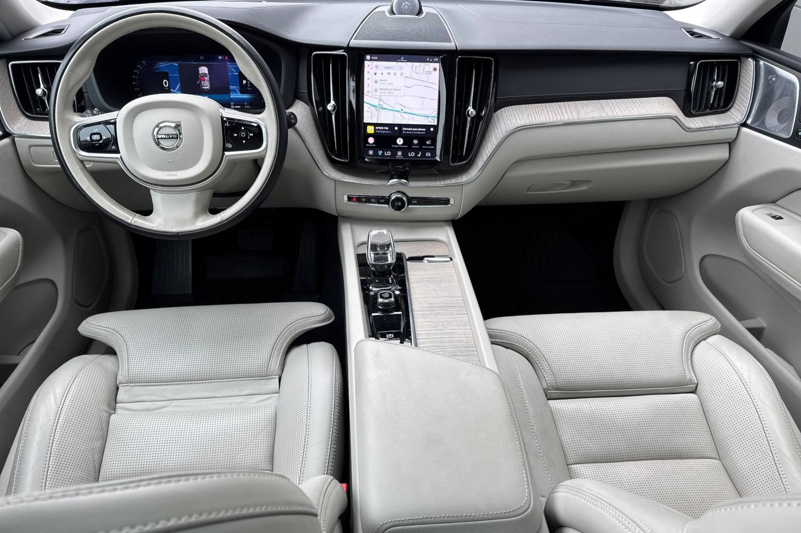 Used 2023 Volvo XC60 T8 Ultimate w/ Climate Package AWD/4WD image 14