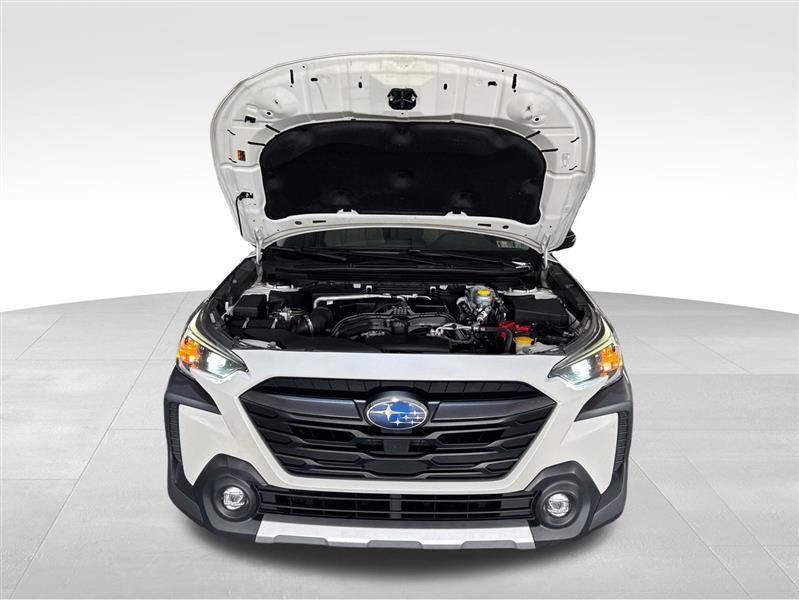 Used 2024 Subaru Outback Limited AWD/4WD image 11