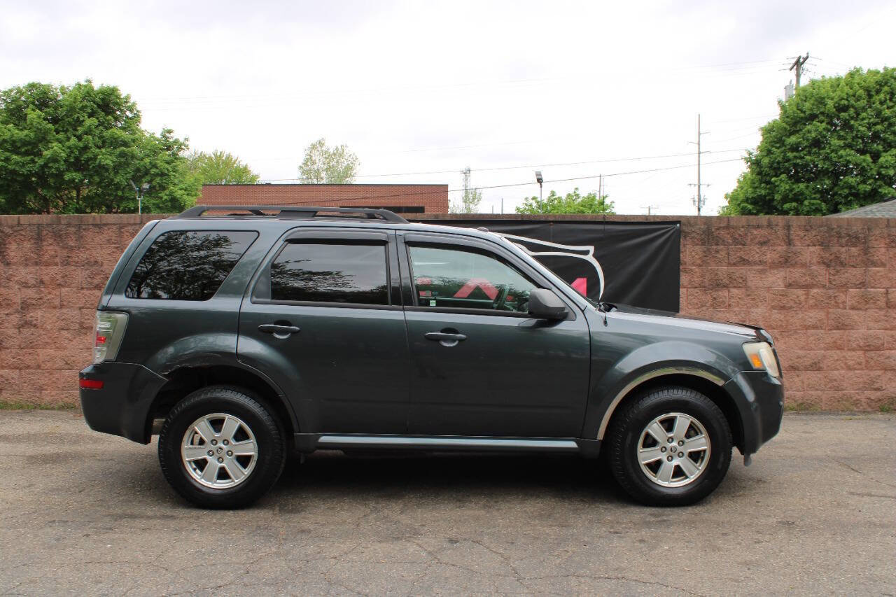 Used 2010 Mercury Mariner 2WD image 5