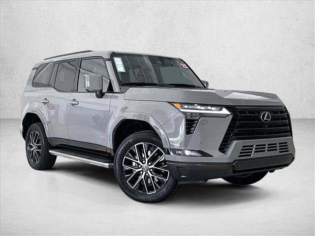 Used 2025 Lexus GX 550 w/ Cold Area Package AWD/4WD image 12