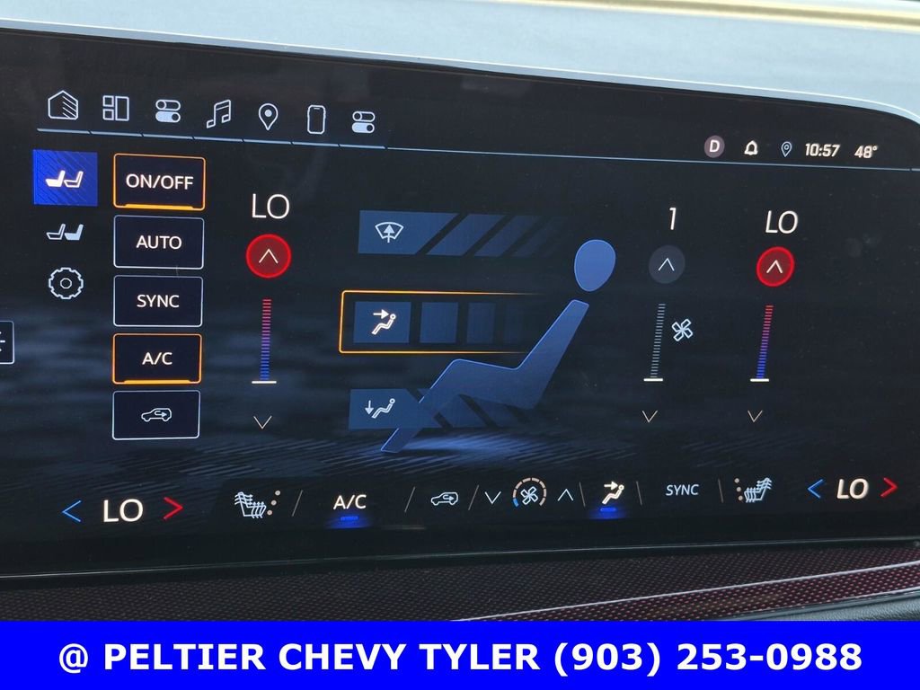 Used 2024 Chevrolet Traverse Z71 w/ LPO, Floor Liner Package image 28