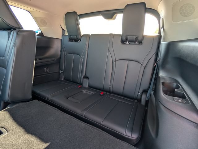 Used 2023 INFINITI QX60 Sensory w/ Vision Package FWD image 22