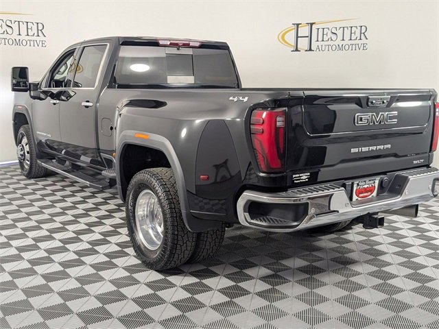 Used 2024 GMC Sierra 3500 SLT w/ SLT Premium Package image 5