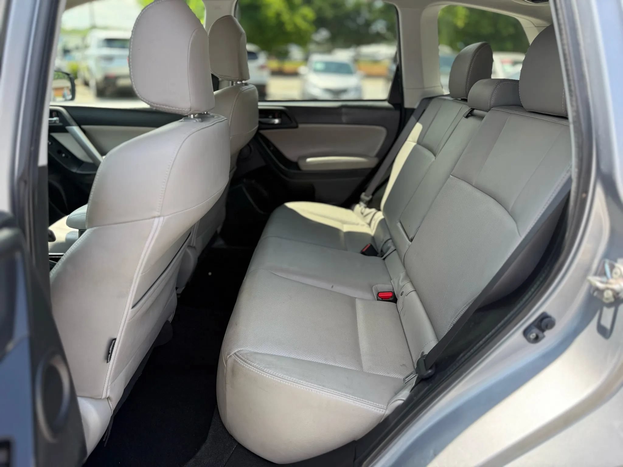 Used 2015 Subaru Forester 2.5i Limited AWD/4WD image 18