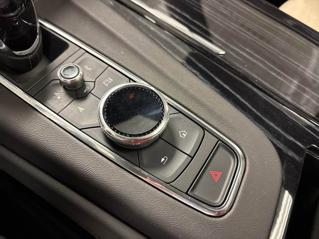 Certified 2023 Cadillac Escalade Sport w/ LPO, ONYX Package image 51