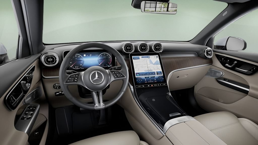 Used 2026 Mercedes-Benz GLC 300 image 38