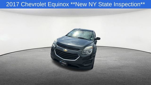 Used 2017 Chevrolet Equinox LS AWD/4WD image 3