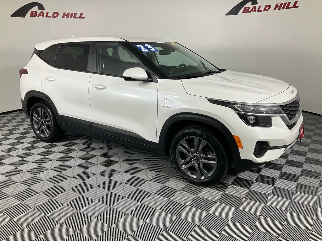 Certified 2023 Kia Seltos LX