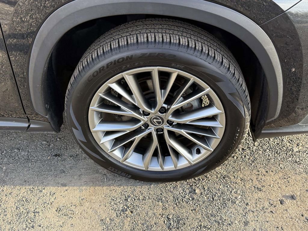 Used 2024 Lexus NX 300h AWD w/ Luxury Package image 7