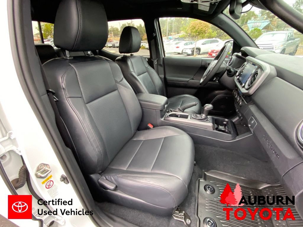 Certified 2020 Toyota Tacoma TRD Off-Road w/ TRD Premium Off Road Package AWD/4WD image 16