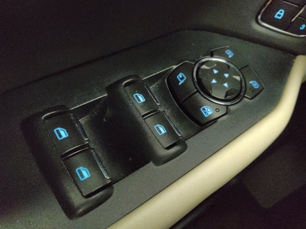 Used 2018 Ford Expedition Platinum image 27