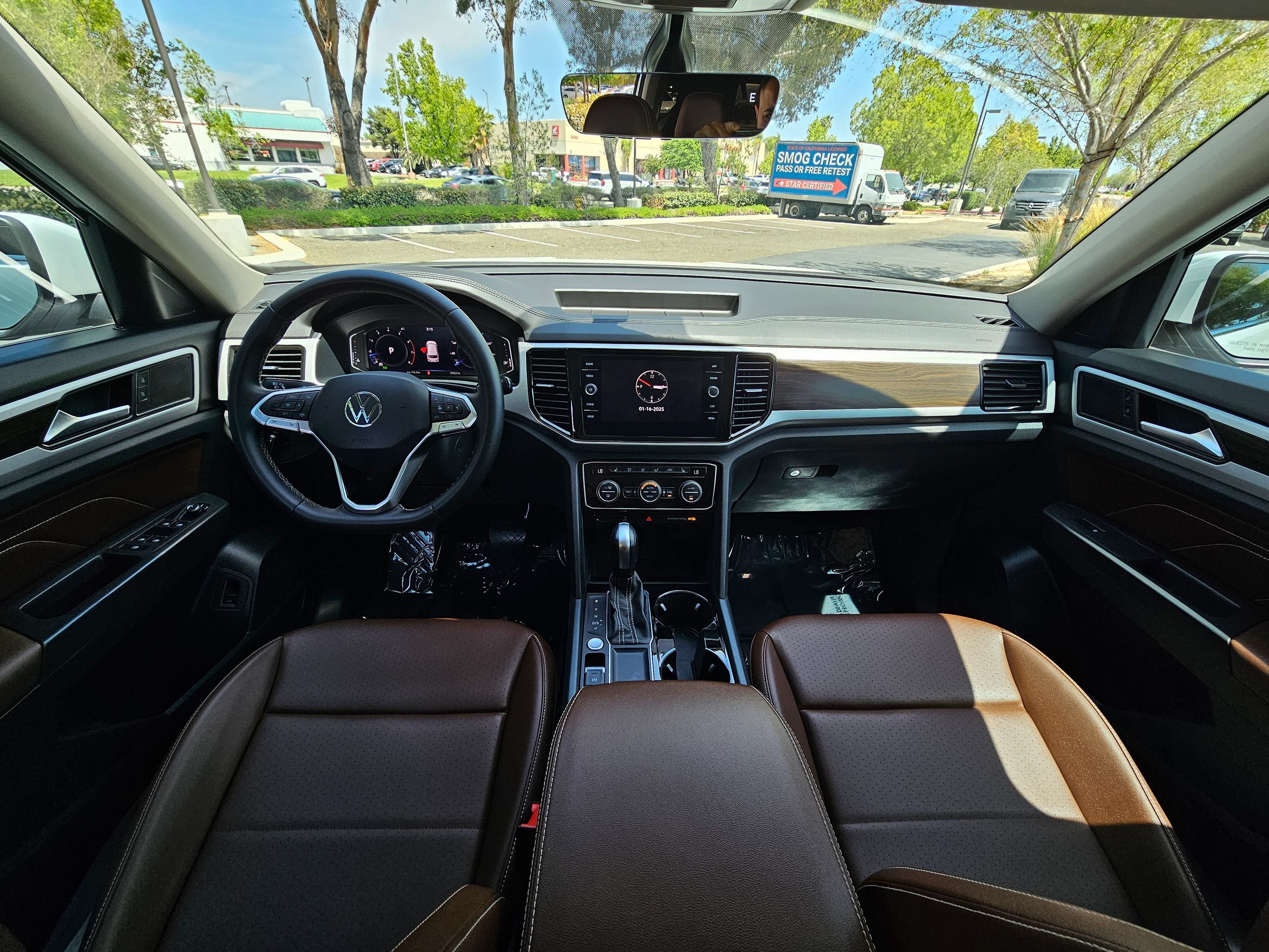 Used 2023 Volkswagen Atlas SE FWD image 19