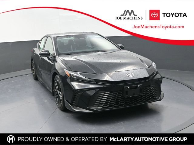 New 2026 Toyota Camry SE w/ Multimedia Upgrade Package