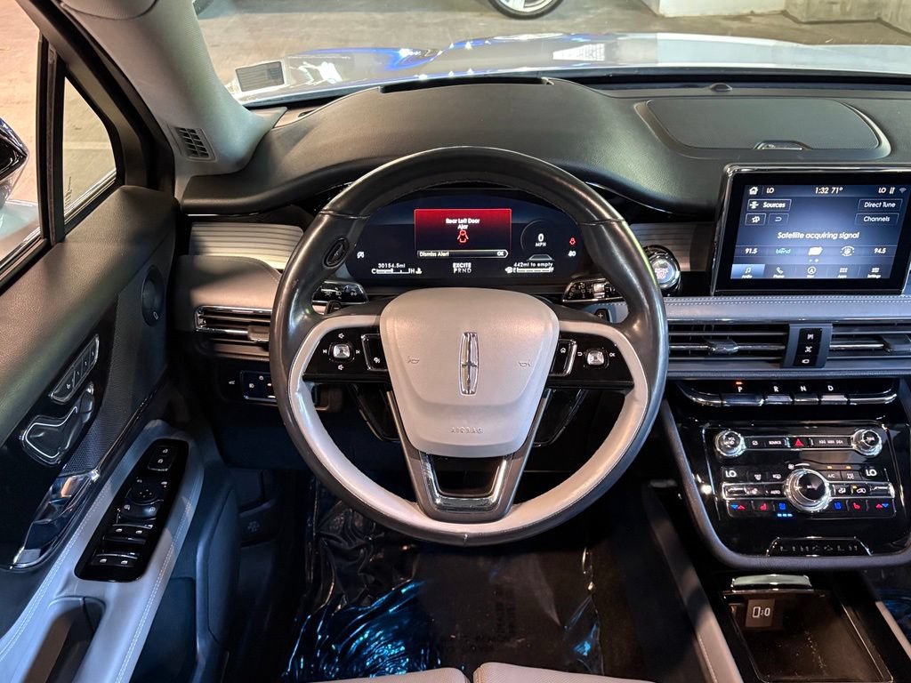 Used 2020 Lincoln Corsair Reserve w/ Equipment Group 202A AWD/4WD image 15