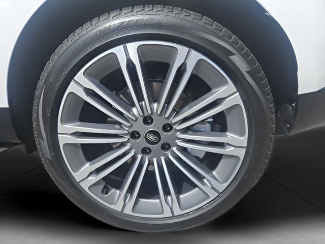 Certified 2023 Land Rover Range Rover SE image 9