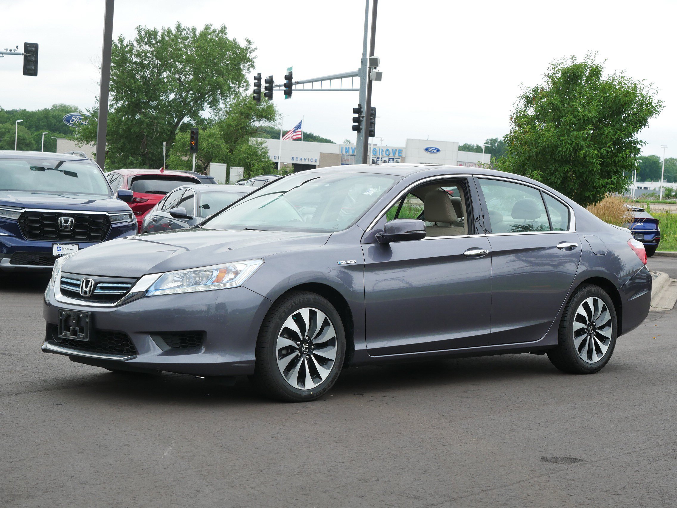 Used 2015 Honda Accord Touring image 2