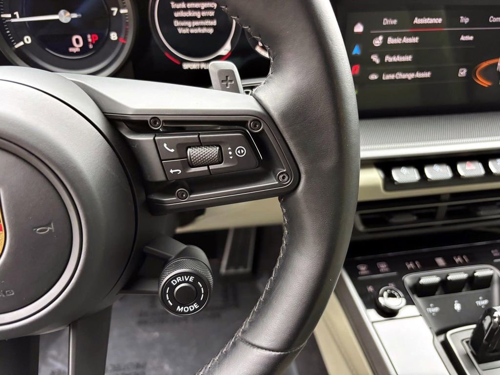 Certified 2022 Porsche 911 Carrera image 27