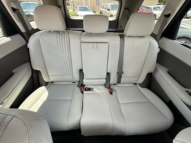 New 2026 Hyundai Palisade SEL Premium FWD image 15