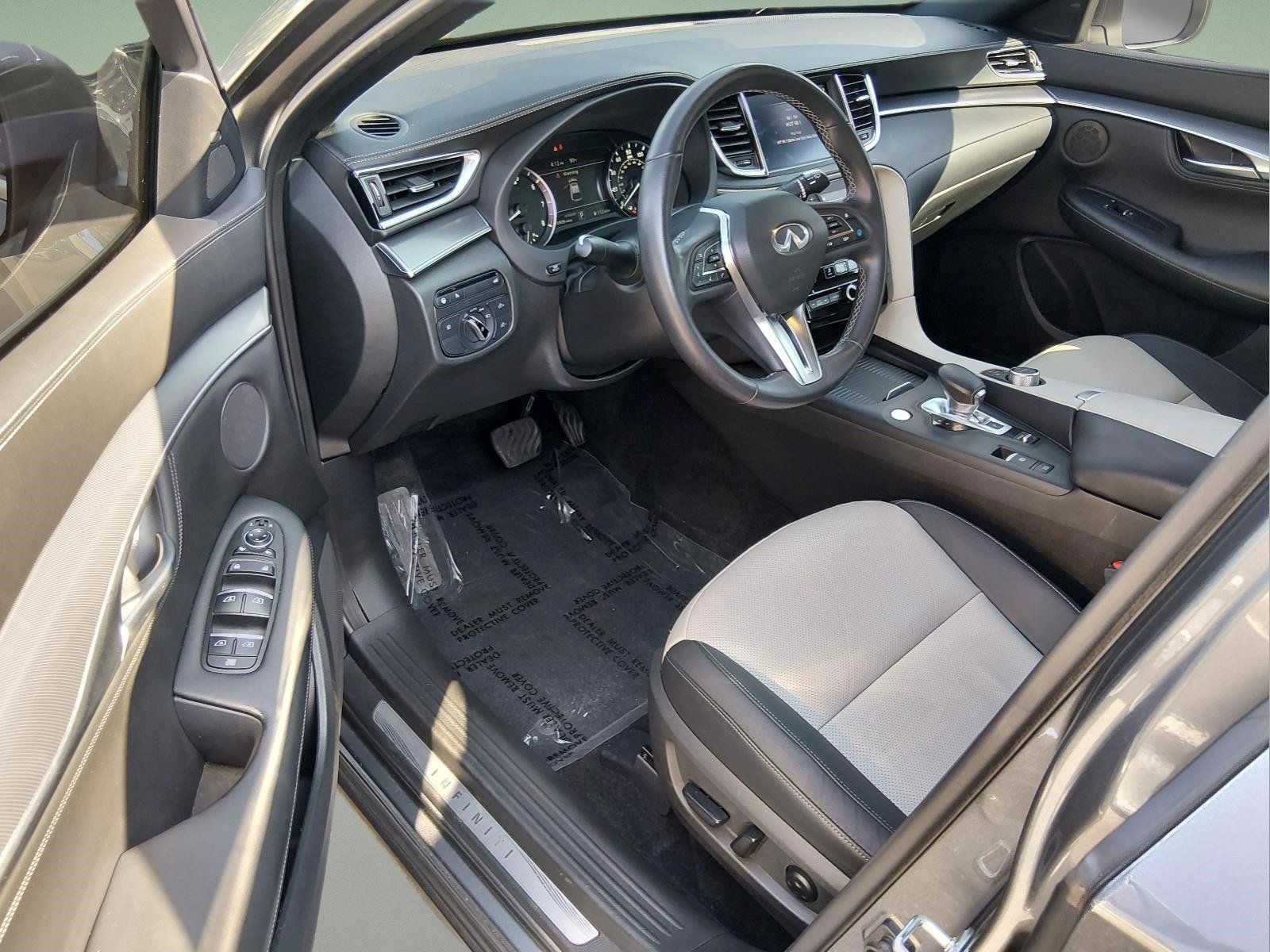 Used 2023 INFINITI QX55 Luxe w/ Cargo Package AWD/4WD image 9