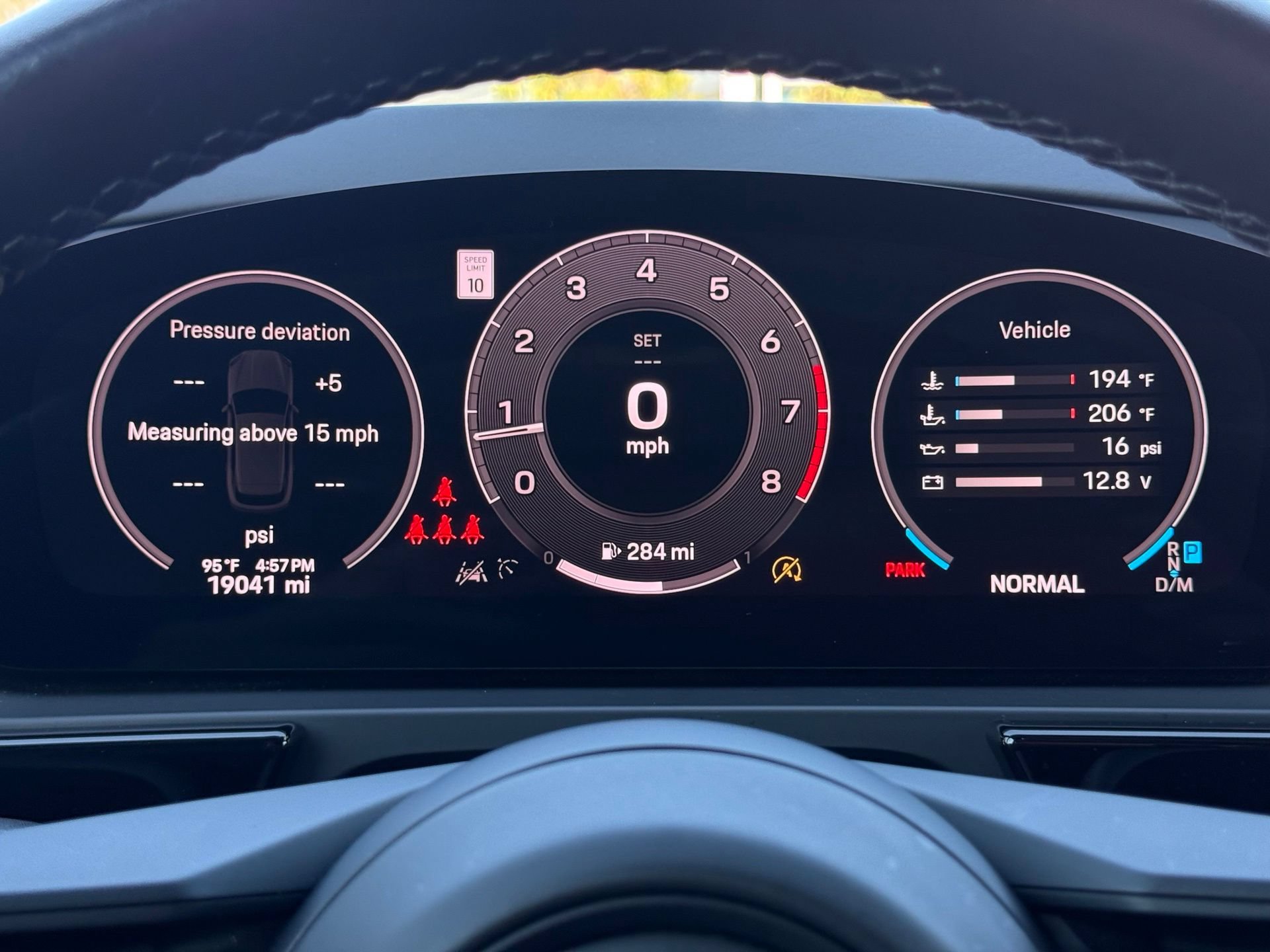 Certified 2024 Porsche Cayenne AWD/4WD image 16