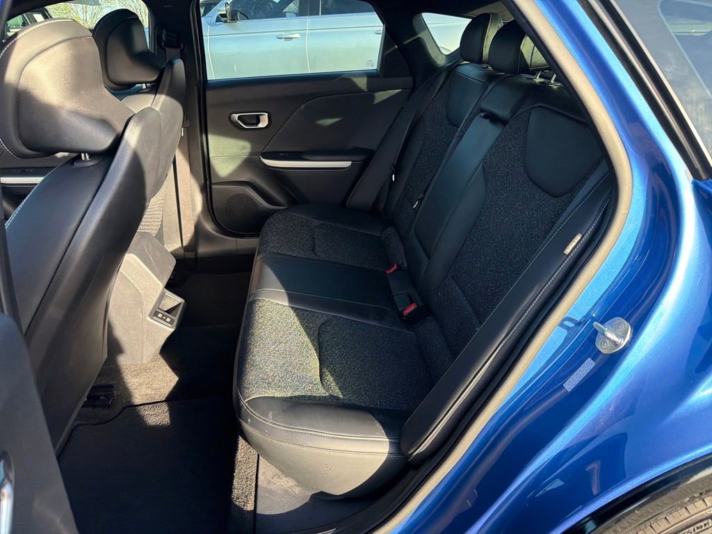 Used 2025 Kia K4 GT-Line w/ GT-Line Sunroof Package image 12