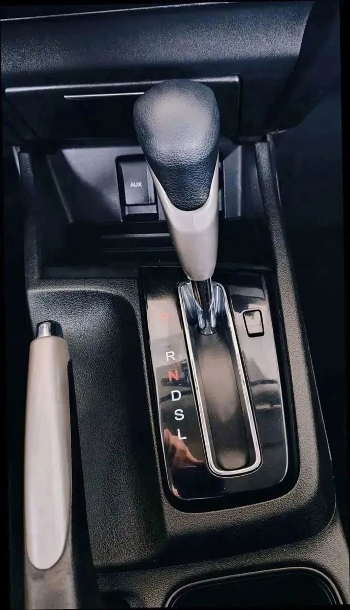 Used 2015 Honda Civic LX image 21