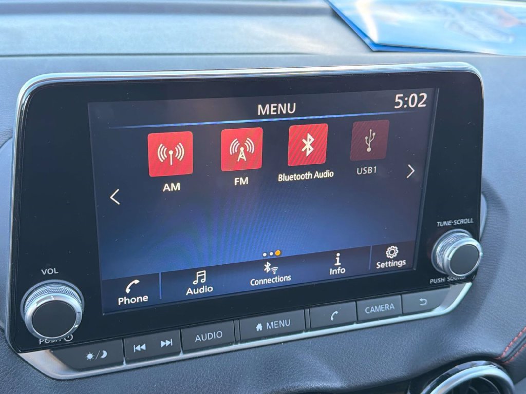 Used 2025 Nissan Sentra SR FWD image 15