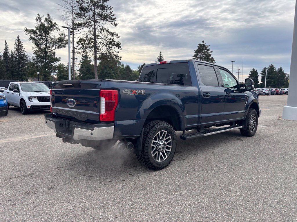 Used 2019 Ford F350 Lariat w/ Lariat Ultimate Package AWD/4WD image 3