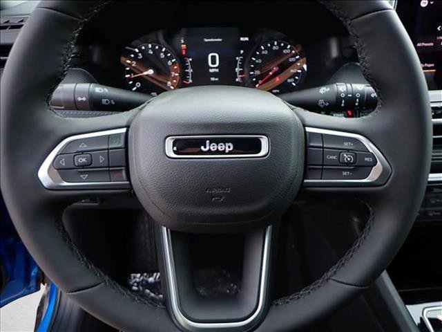 New 2026 Jeep Compass Latitude AWD/4WD image 12