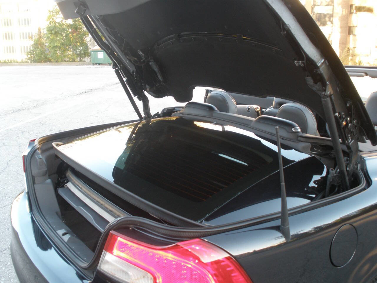 Used 2012 Volvo C70 T5 image 25